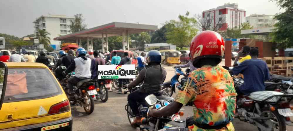 Pénurie du carburant en Guinée : la situation de plus en plus critique pour les usagers