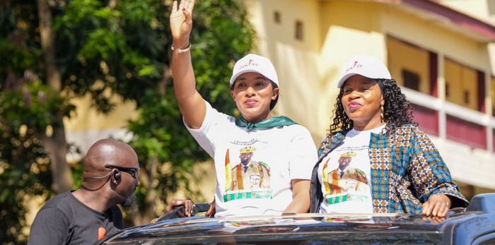 Meeting de soutien à Kindia : l’Alliance des Femmes pour la Renaissance sous Mamadi Doumbouya, fait le plein de la maison des jeunes